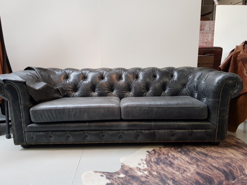 model chesterfield.